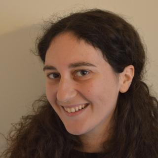 Dr. Clara Calia