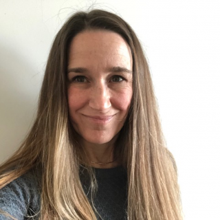 Professor Lisa Boden